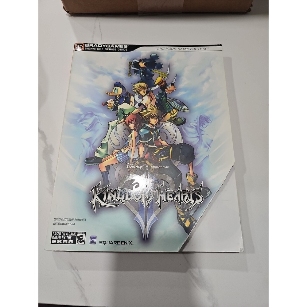 Brady Games - Kingdom Hearts II - Signature Series Guide PS2 W/ Poster Damaged